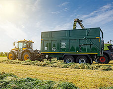 Bailey Silage Trailer being loaded